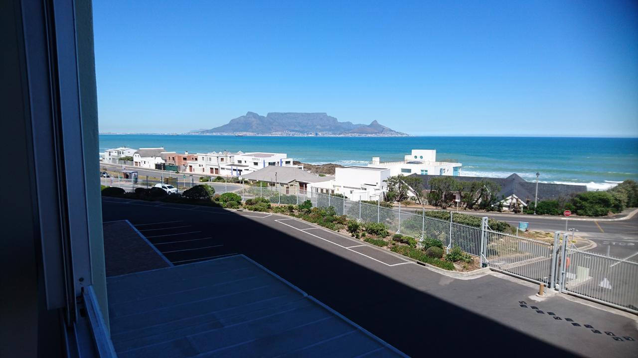 Bloubergviews